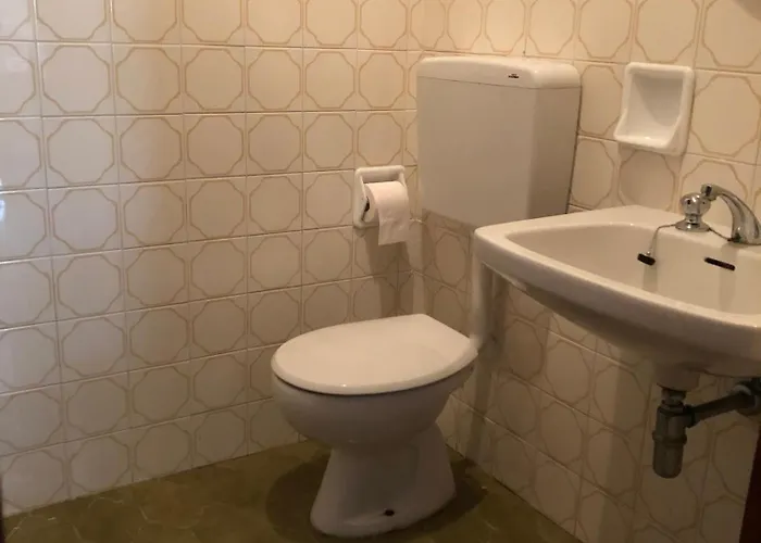 Villa Peaceful With Outdoor Fireplace